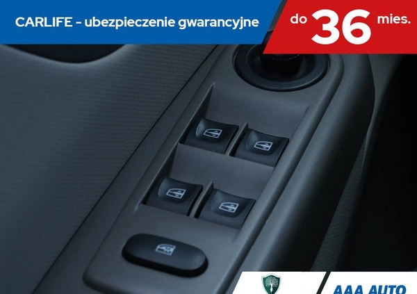 Renault Captur cena 39000 przebieg: 99585, rok produkcji 2013 z Chocz małe 326